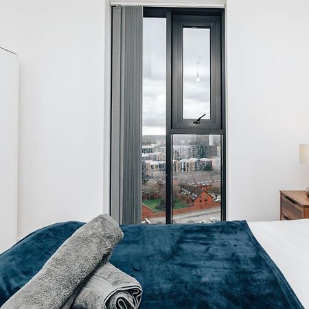 Luxury 2 Bedroom Apartment, Broad Street Birmingam Exterior foto