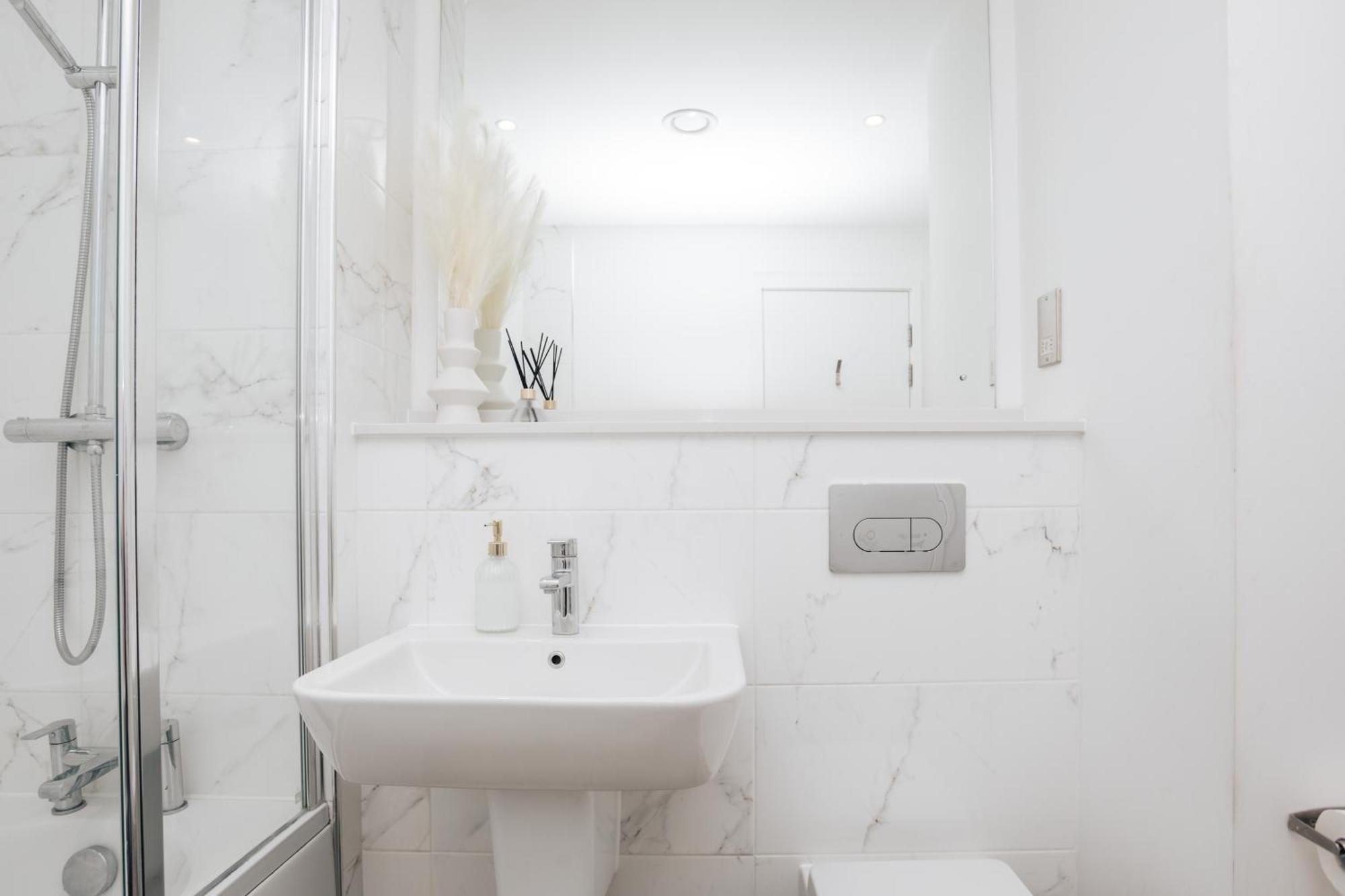 Luxury 2 Bedroom Apartment, Broad Street Birmingam Exterior foto